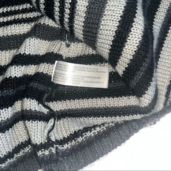 Open Front Cardigan Sweater - Picture 8 of 10